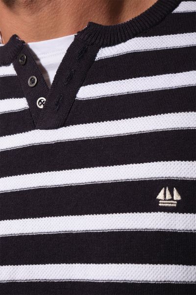 Мъжки пуловер с права кройка Garcia