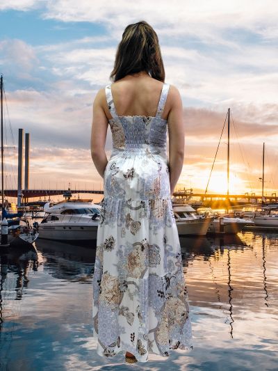 Рокля Sissi – ефирна лятна кройка с презрамки от сатинирана вискоза